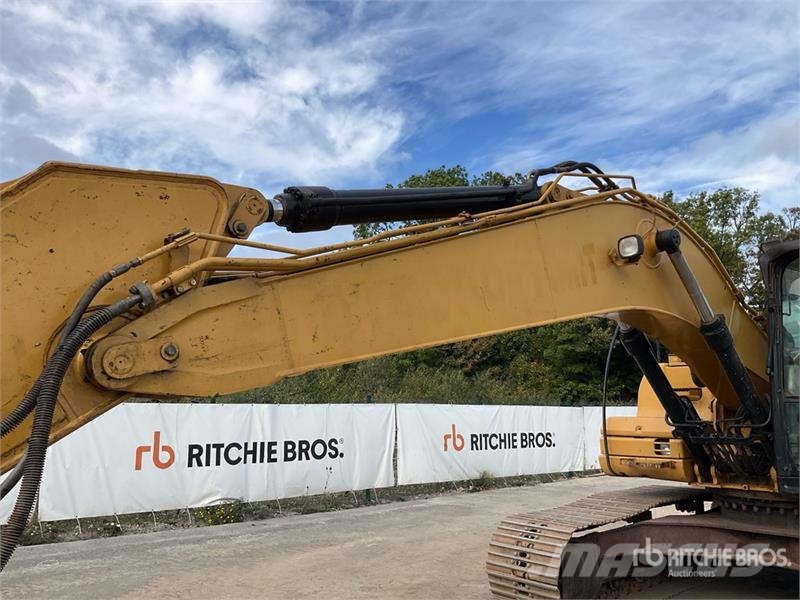 CAT 320 DL Tracked Excavator Crawler excavators