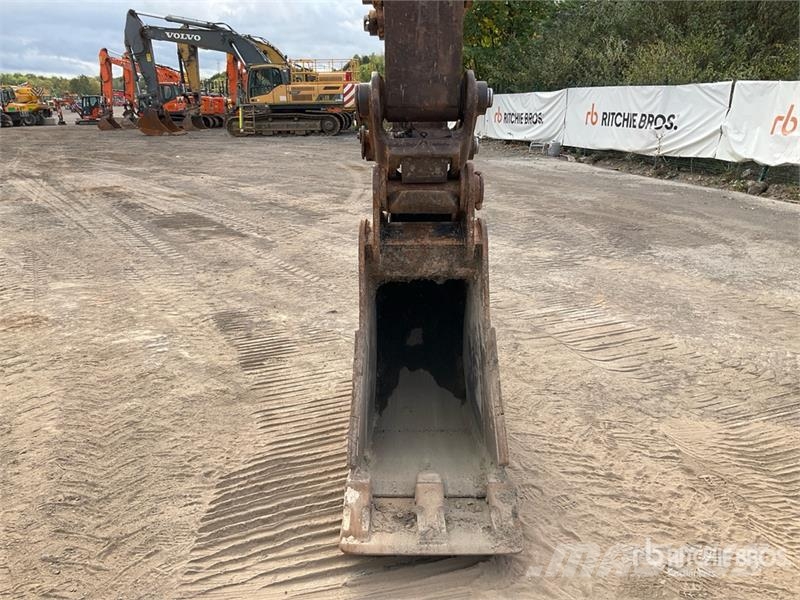 CAT 320 DL Tracked Excavator Crawler excavators
