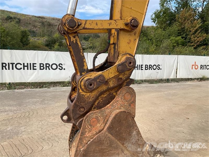 CAT 320 DL Tracked Excavator Crawler excavators