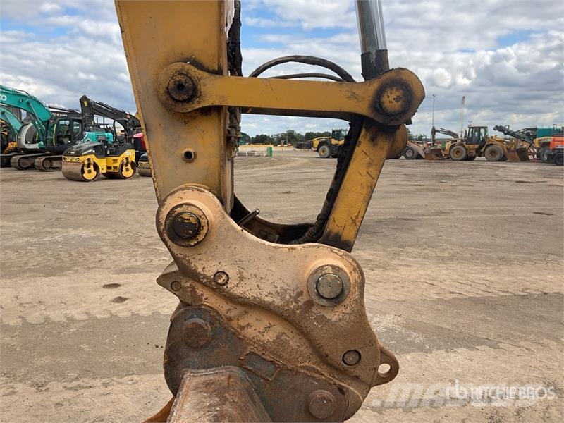 CAT 320 Tracked Excavator Paletli ekskavatörler
