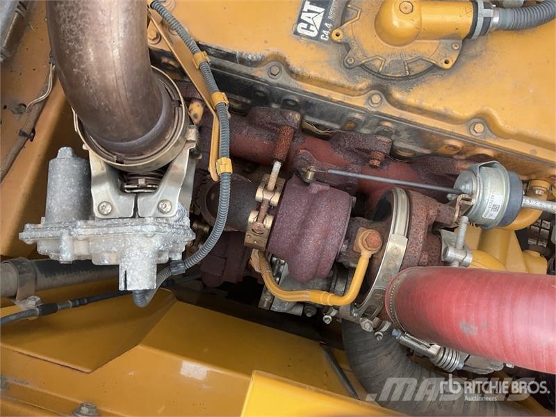 CAT 320 Tracked Excavator Paletli ekskavatörler