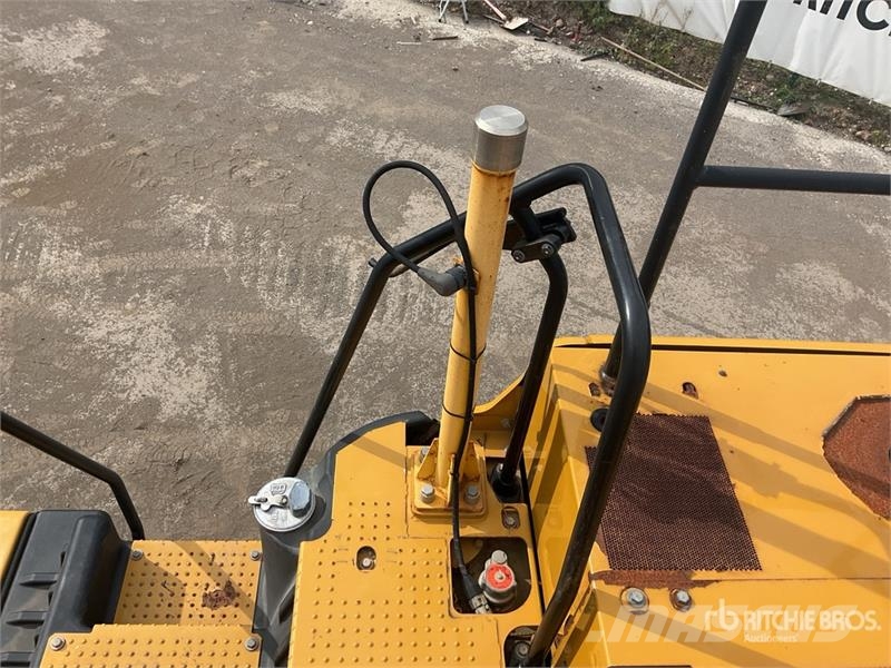 CAT 320 Tracked Excavator Paletli ekskavatörler