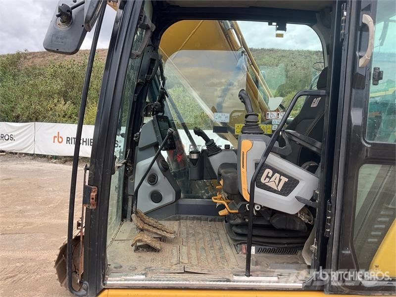 CAT 320 Tracked Excavator Paletli ekskavatörler
