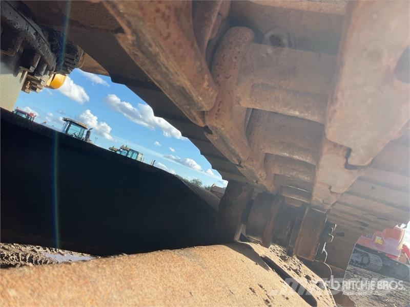 CAT 320GC Tracked Excavator Roomikekskavaatorid