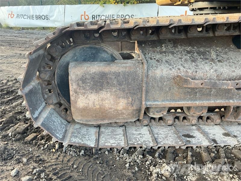 CAT 320GC Tracked Excavator Roomikekskavaatorid
