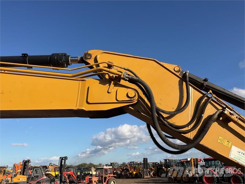 CAT 320GC Tracked Excavator Roomikekskavaatorid