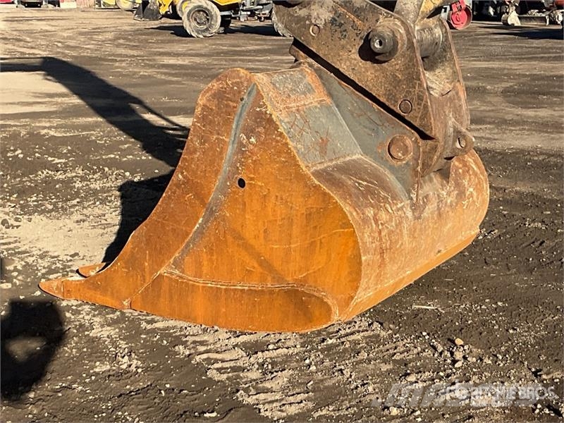 CAT 320GC Tracked Excavator Roomikekskavaatorid