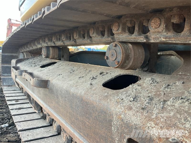 CAT 320GC Tracked Excavator Roomikekskavaatorid