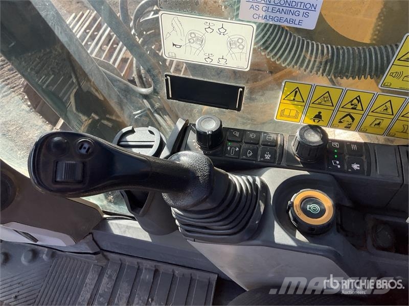 CAT 320GC Tracked Excavator Roomikekskavaatorid