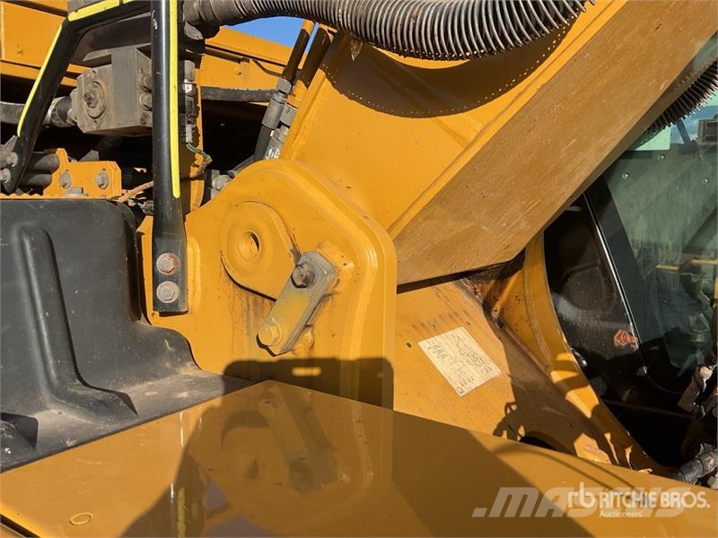 CAT 320GC Tracked Excavator Roomikekskavaatorid