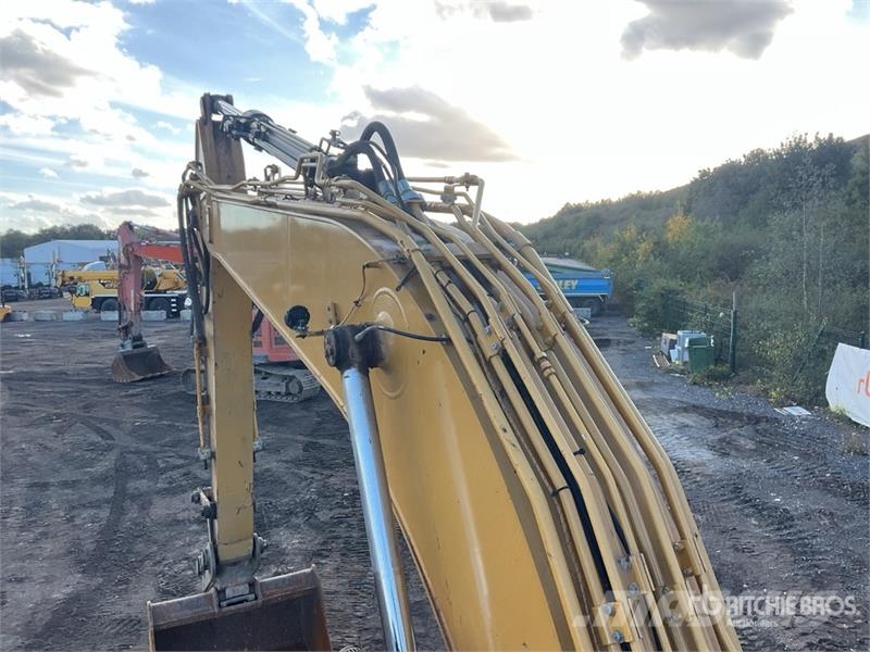 CAT 320GC Tracked Excavator Roomikekskavaatorid