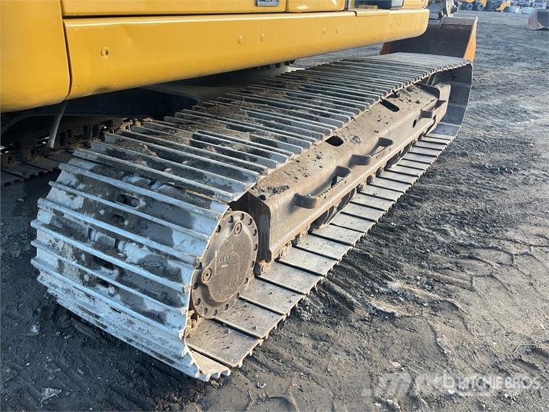 CAT 320GC Tracked Excavator Roomikekskavaatorid