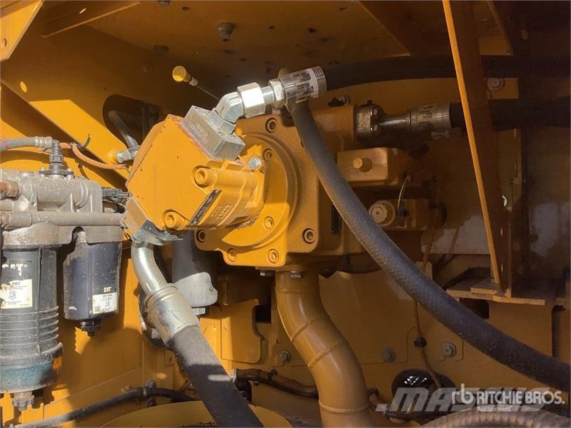 CAT 320GC Tracked Excavator Roomikekskavaatorid