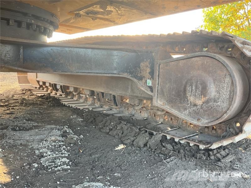 CAT 320GC Tracked Excavator Roomikekskavaatorid