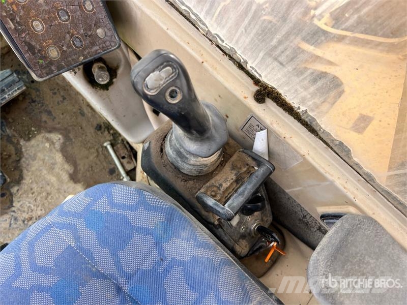 CAT 320N Bageri gusjeničari