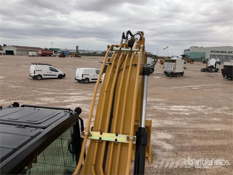 CAT 321 Tracked Excavator (Unused) Lánctalpas kotrók