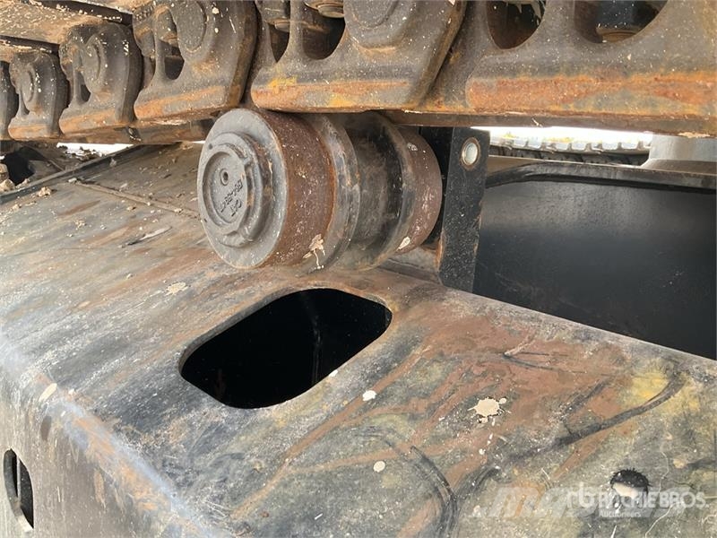 CAT 321 Tracked Excavator (Unused) Lánctalpas kotrók