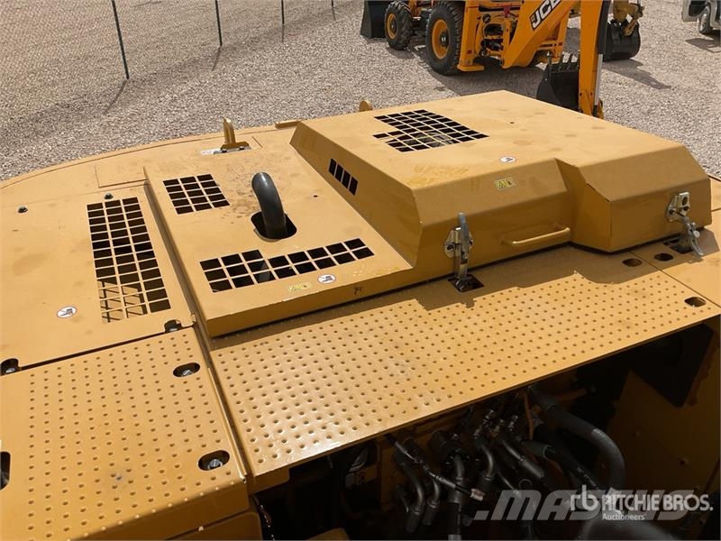 CAT 321 Tracked Excavator (Unused) Telakaivukoneet