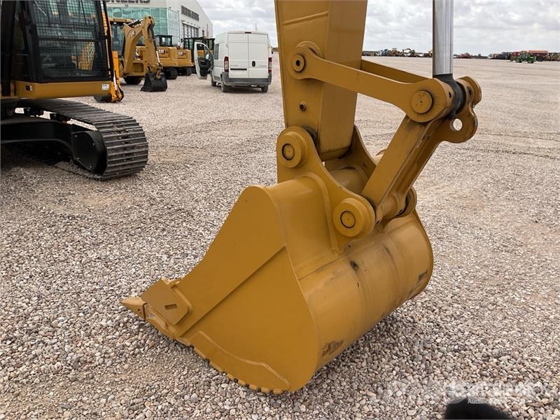 CAT 321 Tracked Excavator (Unused) Telakaivukoneet