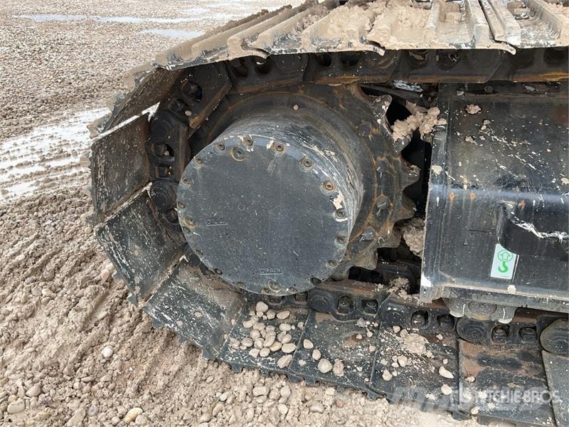 CAT 321 Tracked Excavator (Unused) Lánctalpas kotrók