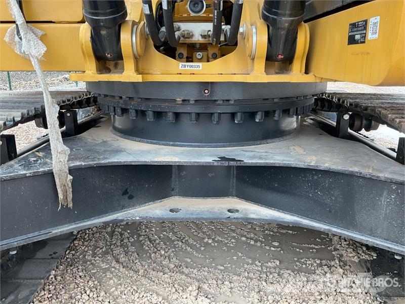 CAT 321 Tracked Excavator (Unused) Lánctalpas kotrók