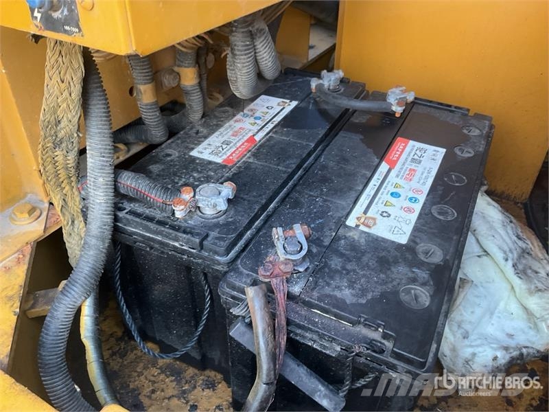 CAT 322C Tracked Excavator Gravemaskiner på larvebånd