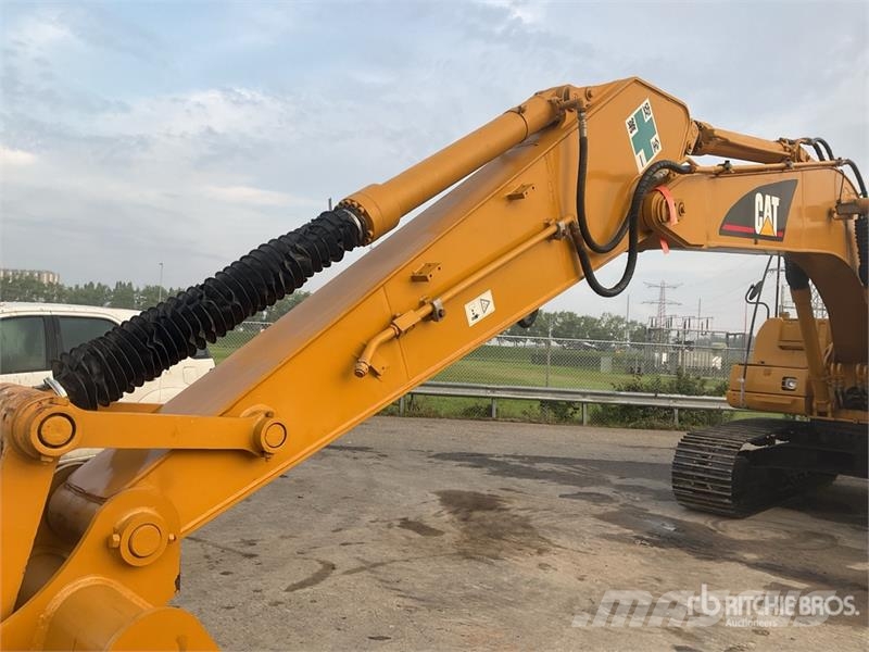 CAT 322C Tracked Excavator Gravemaskiner på larvebånd