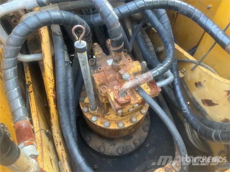 CAT 322C Tracked Excavator Gravemaskiner på larvebånd