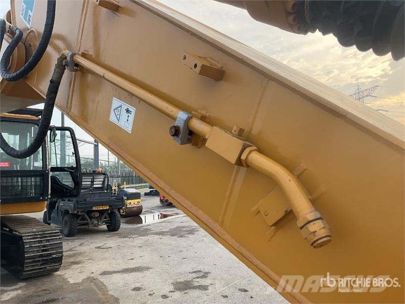 CAT 322C Tracked Excavator Gravemaskiner på larvebånd