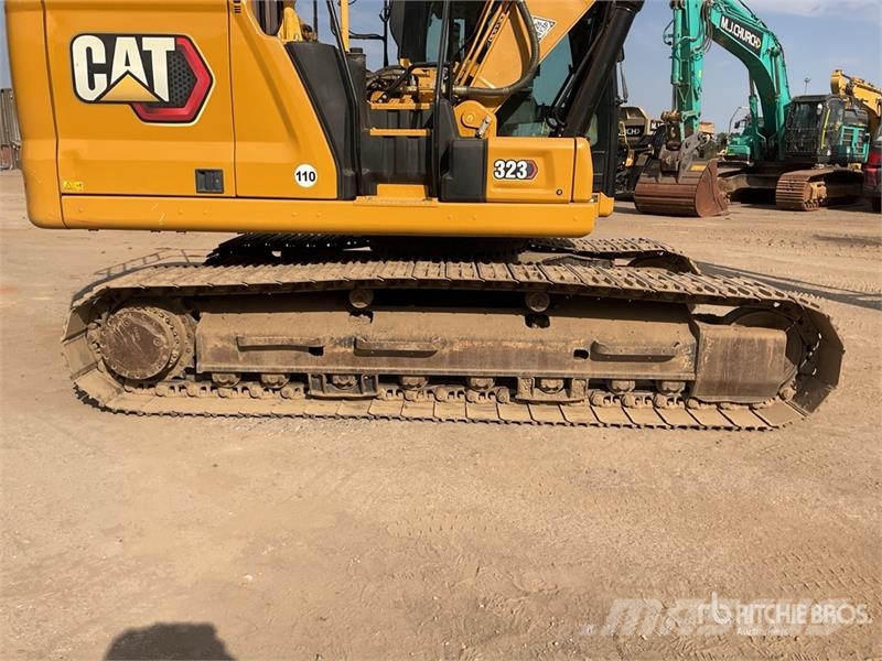 CAT 323 Bageri guseničari