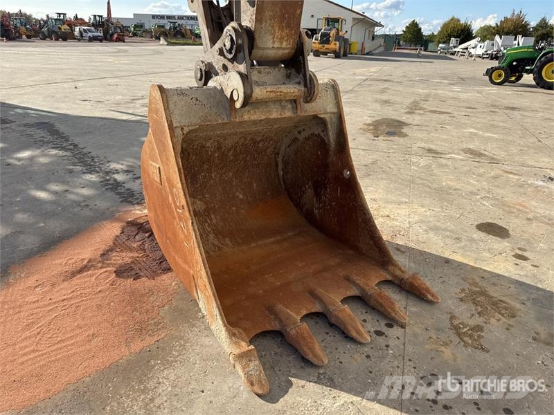 CAT 323 Pelle Sur Chenilles Tracked Excavator Paletli ekskavatörler