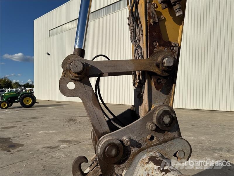 CAT 323 Pelle Sur Chenilles Tracked Excavator Paletli ekskavatörler