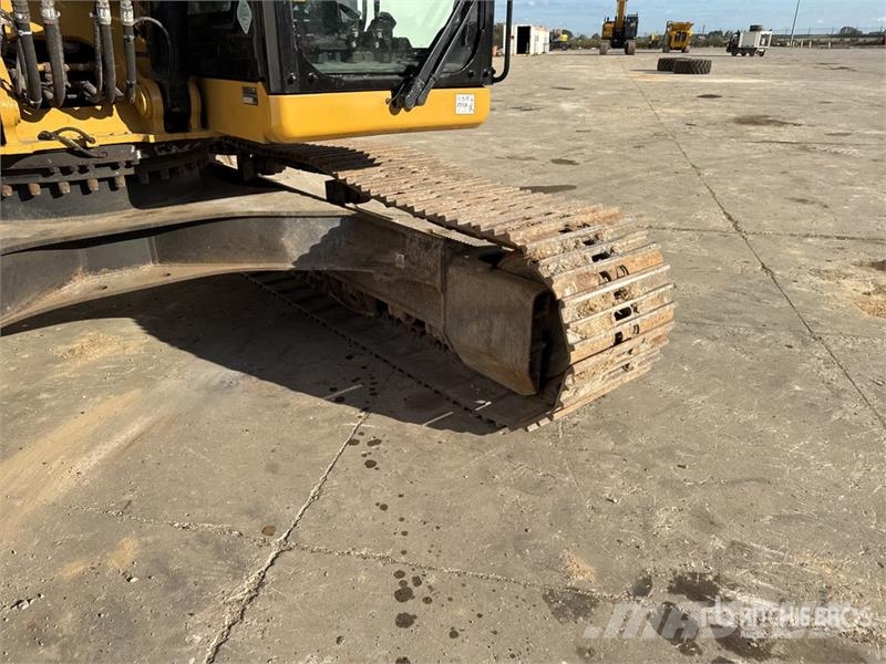 CAT 323 Pelle Sur Chenilles Tracked Excavator Paletli ekskavatörler