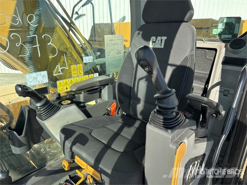 CAT 323 Tracked Excavator Bagri goseničarji