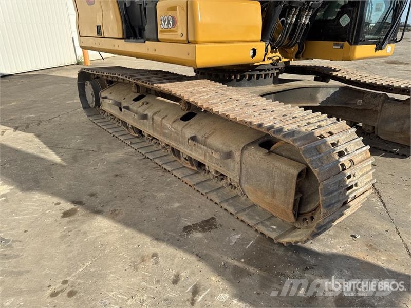 CAT 323 Tracked Excavator Bagri goseničarji