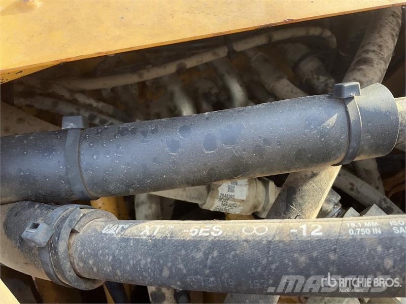 CAT 323 Tracked Excavator Rupsgraafmachines