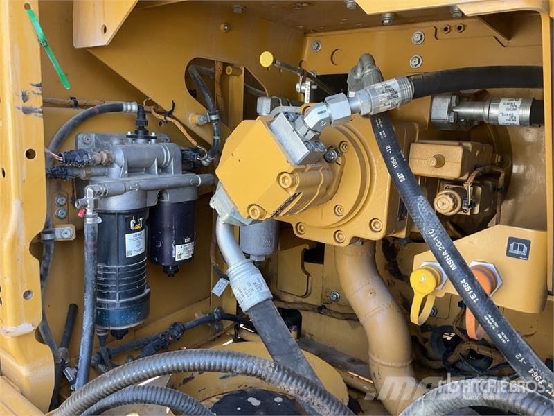 CAT 323 Tracked Excavator Rupsgraafmachines