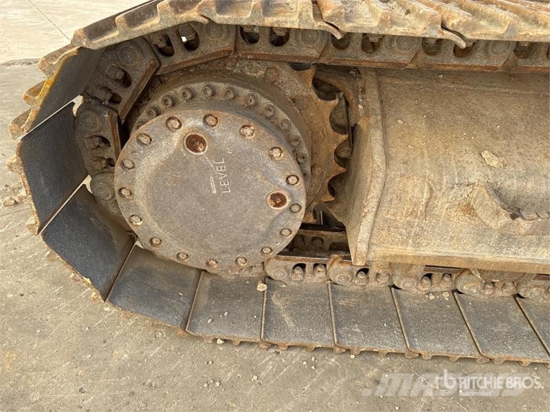 CAT 323 Tracked Excavator Bagri goseničarji