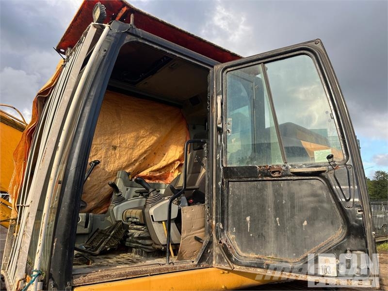 CAT 323E Tracked Excavator Bageri gusjeničari