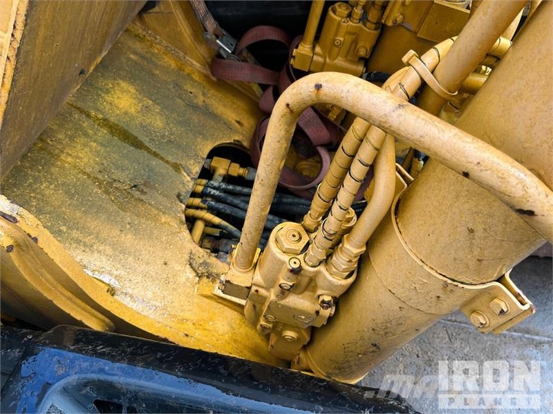 CAT 323E Tracked Excavator Bageri gusjeničari