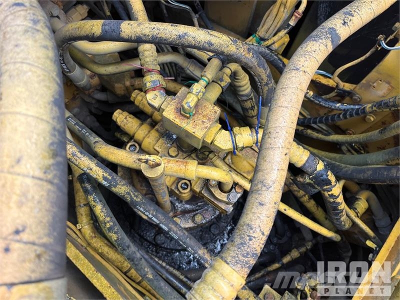 CAT 323E Tracked Excavator Bageri gusjeničari