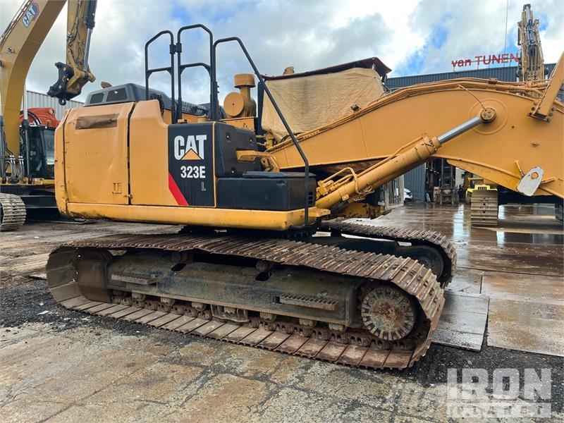 CAT 323E Tracked Excavator Bageri gusjeničari