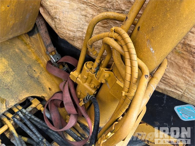CAT 323E Tracked Excavator Bageri gusjeničari