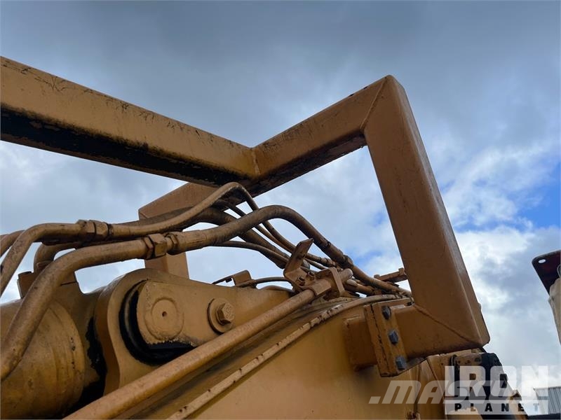 CAT 323E Tracked Excavator Bageri gusjeničari