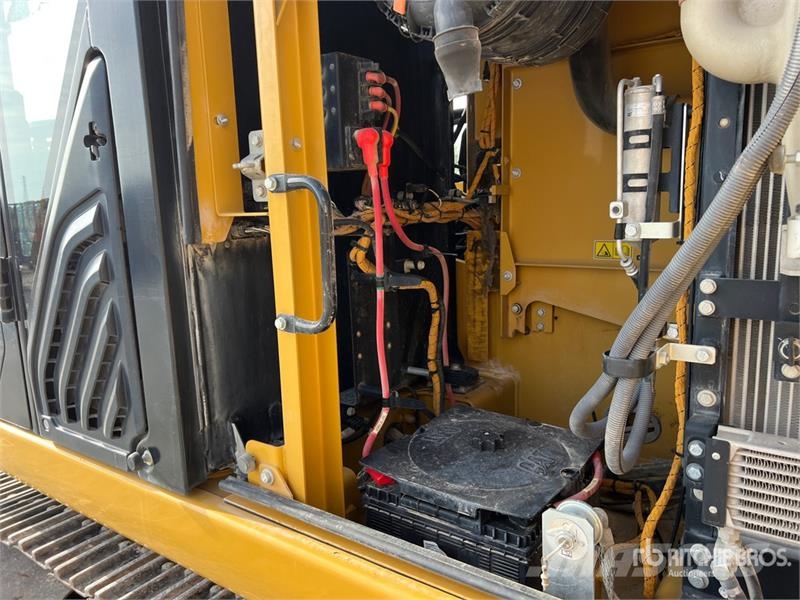 CAT 323ELN Tracked Excavator Crawler excavators