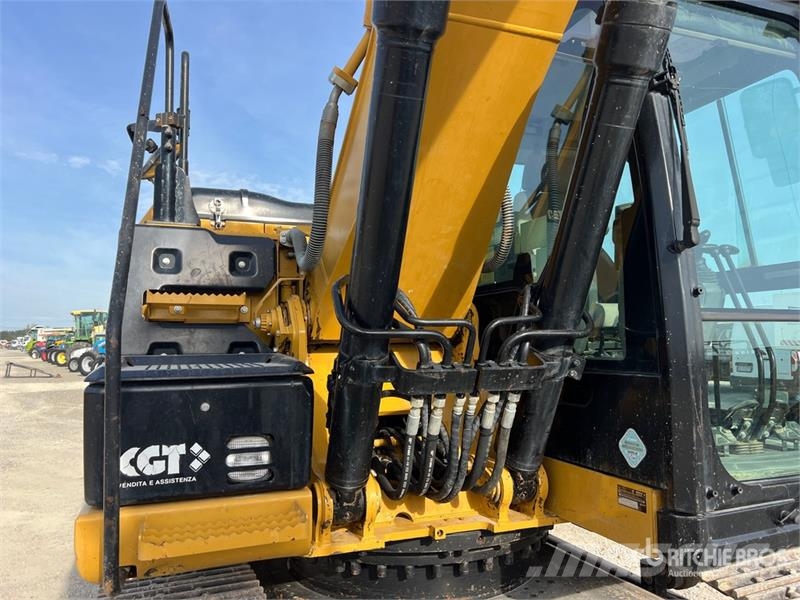 CAT 323ELN Tracked Excavator Crawler excavators