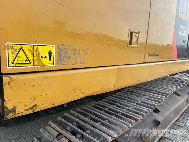 CAT 323ELN Tracked Excavator Crawler excavators