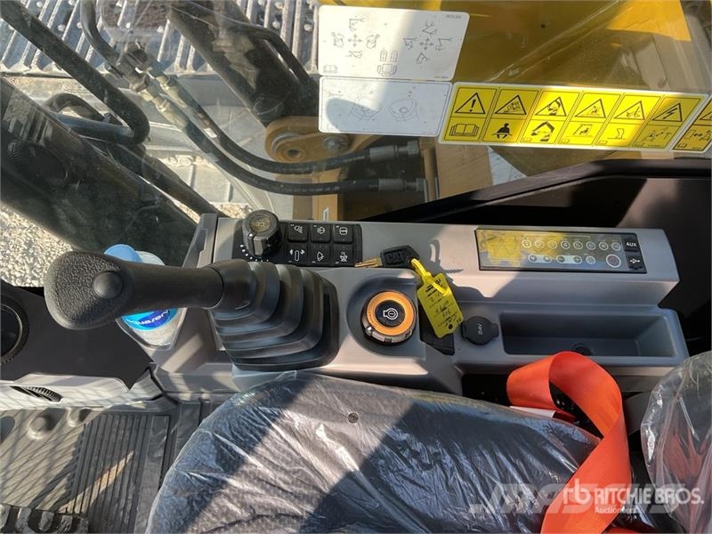 CAT 324 Tracked Excavator (Unused) Telakaivukoneet