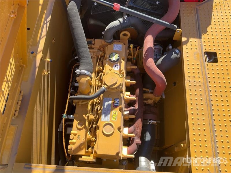 CAT 324 Tracked Excavator (Unused) Crawler excavators