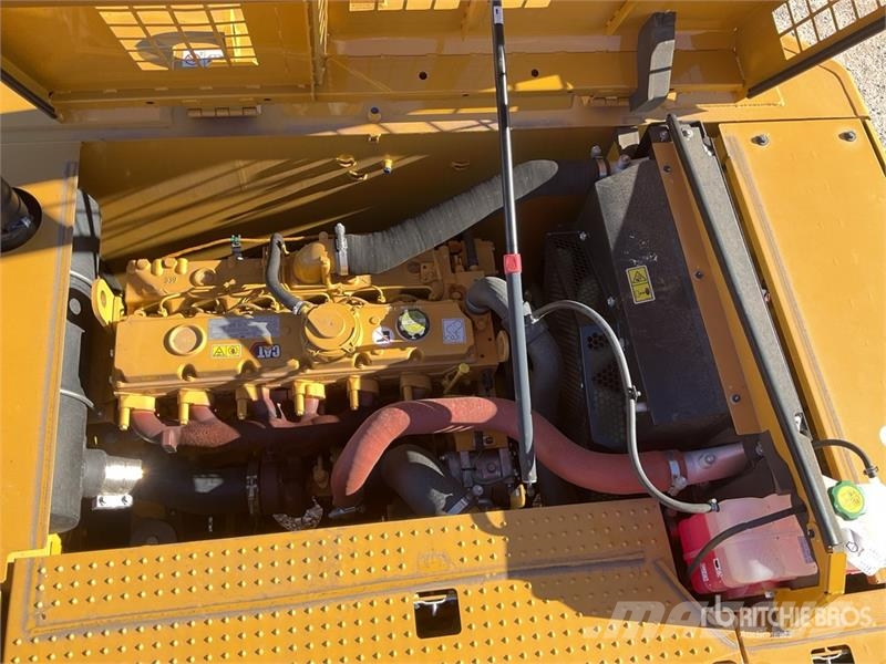 CAT 324 Tracked Excavator (Unused) Crawler excavators